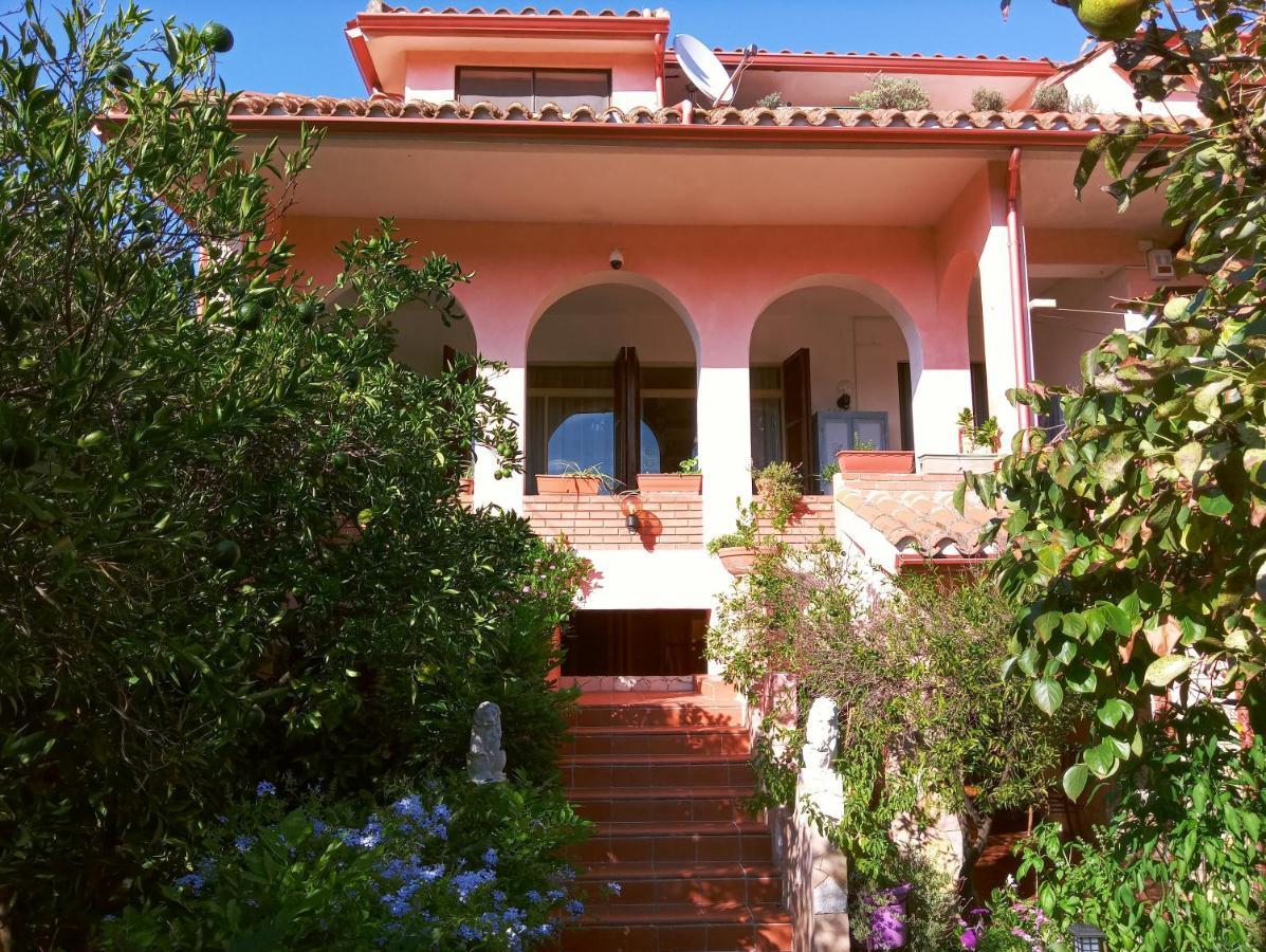 Villa Corrias Siliqua Extérieur photo