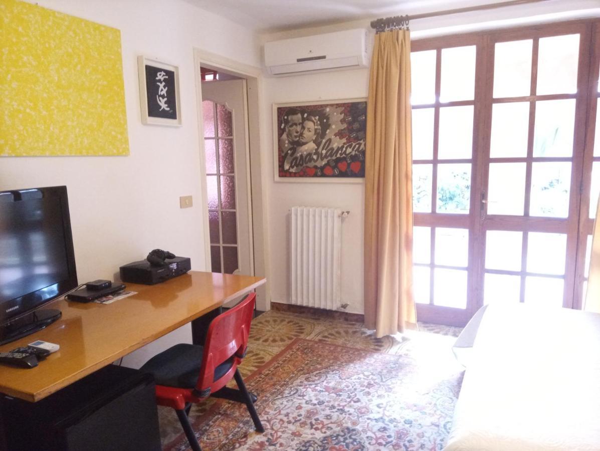 Villa Corrias Siliqua Extérieur photo