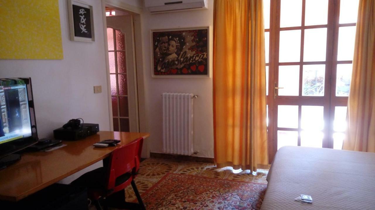 Villa Corrias Siliqua Extérieur photo