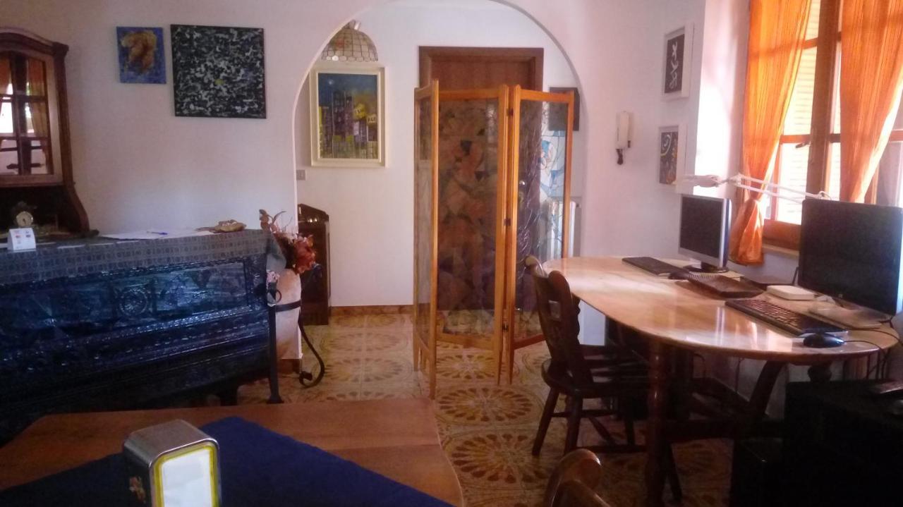 Villa Corrias Siliqua Extérieur photo